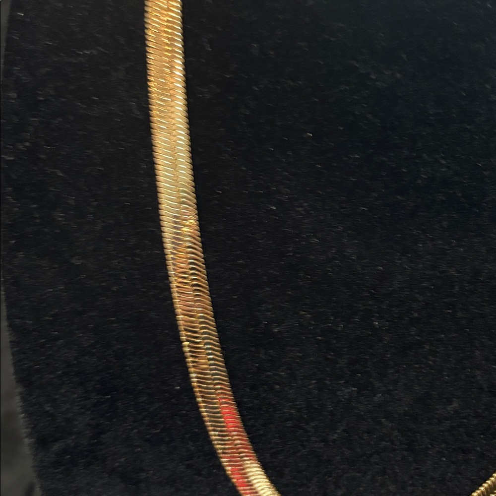 Necklace - Picture 2 of 5